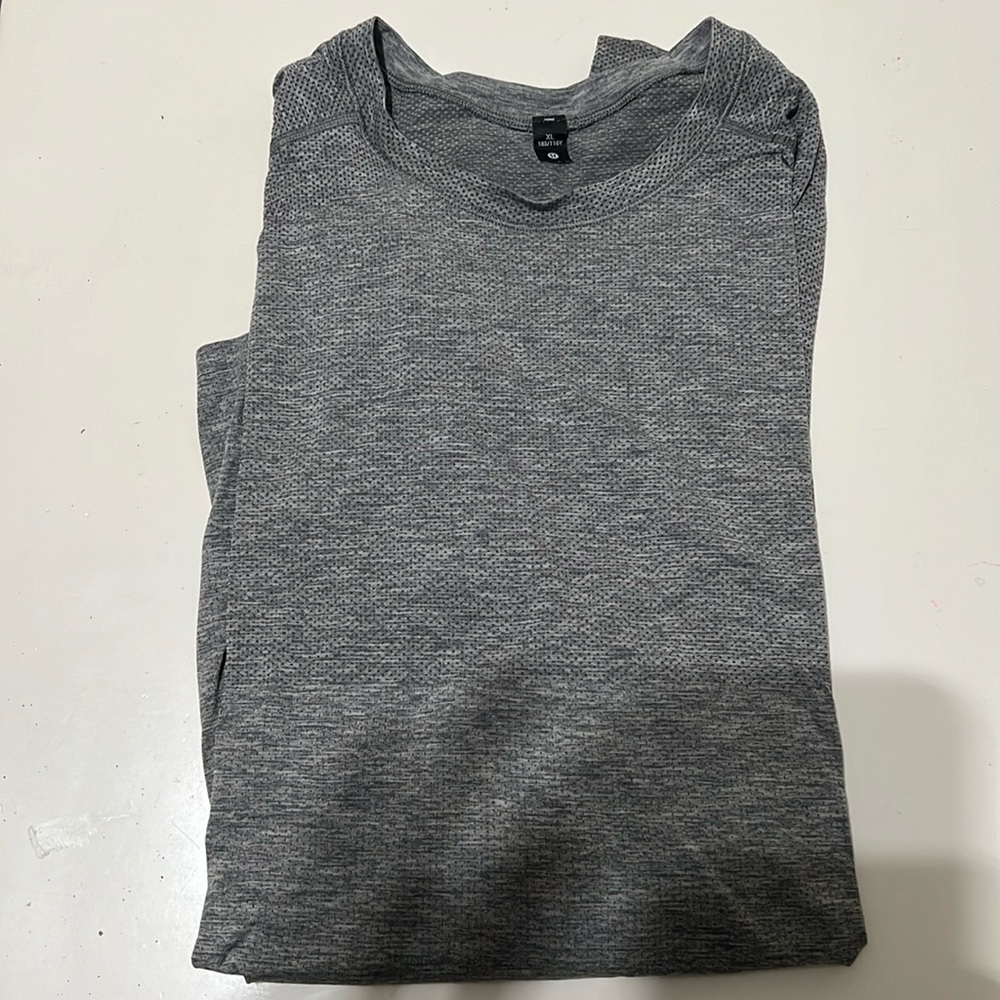 Lululemon longsleeve
